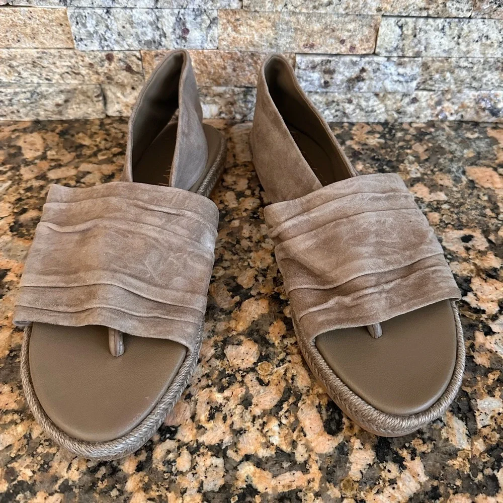 Tory Burch Suede Slingback Espadrilles In Leccio tan
